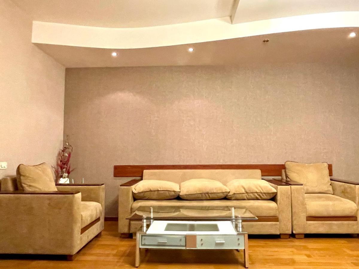 Apartments Emili Jereván Kültér fotó