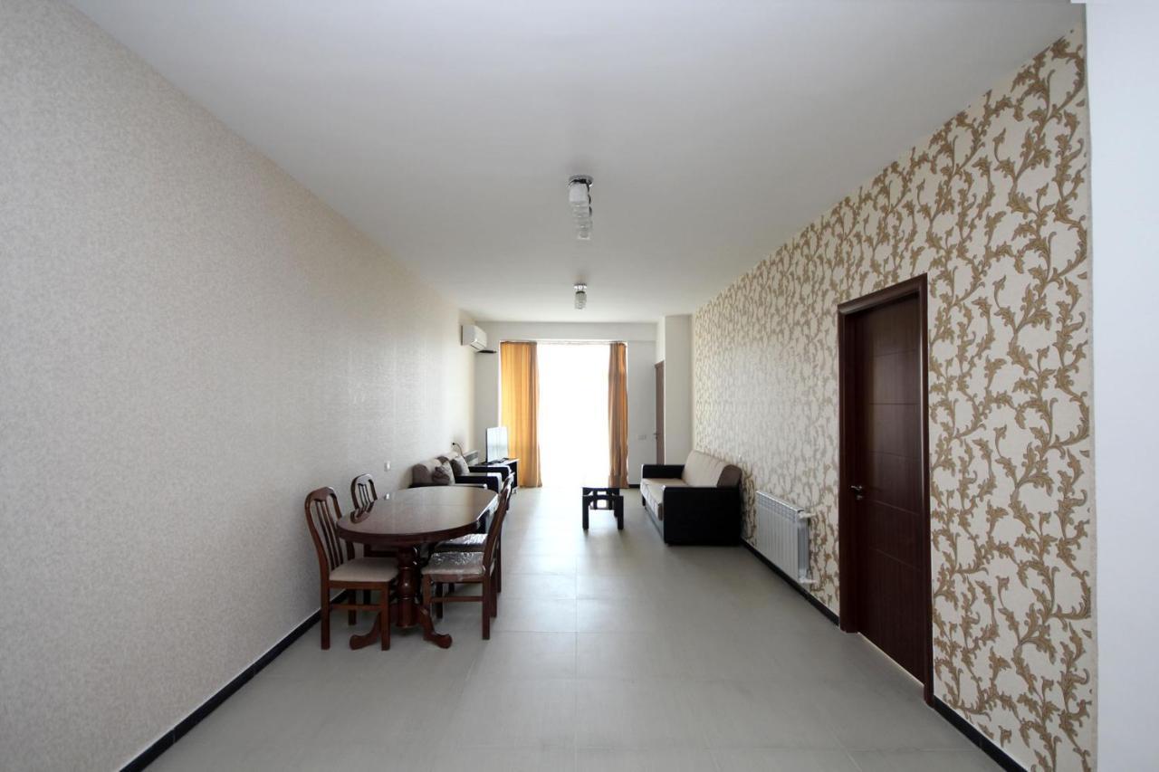Apartments Emili Jereván Kültér fotó