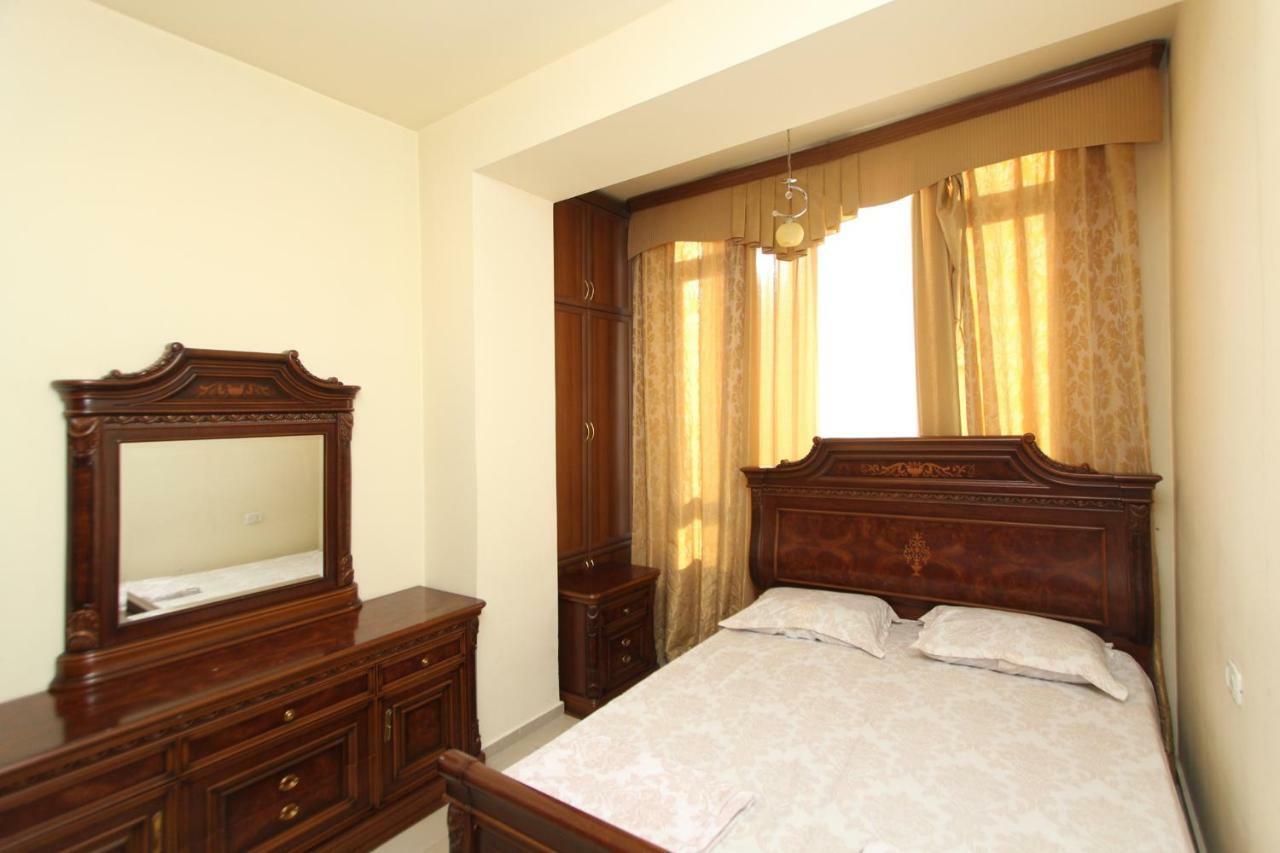 Apartments Emili Jereván Kültér fotó