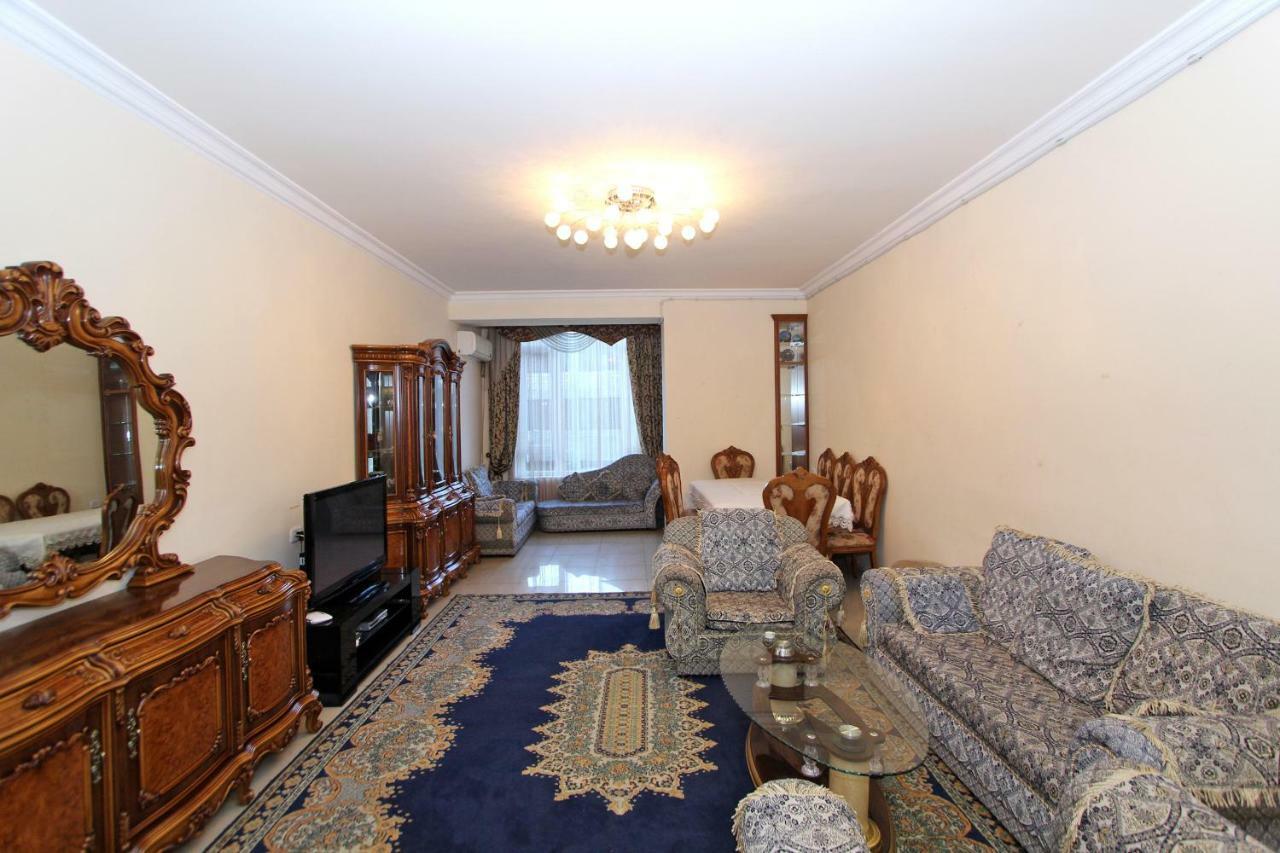 Apartments Emili Jereván Kültér fotó